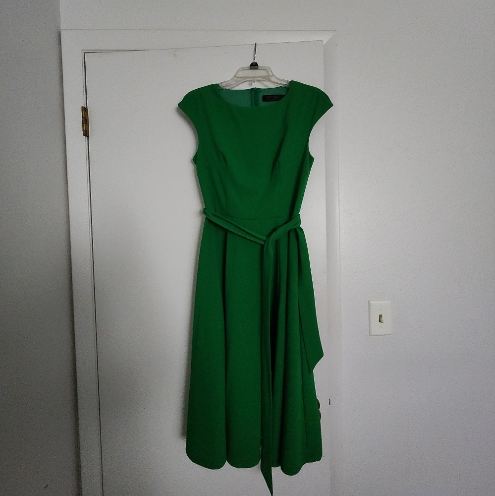 DressTells Ladies Dress Medium